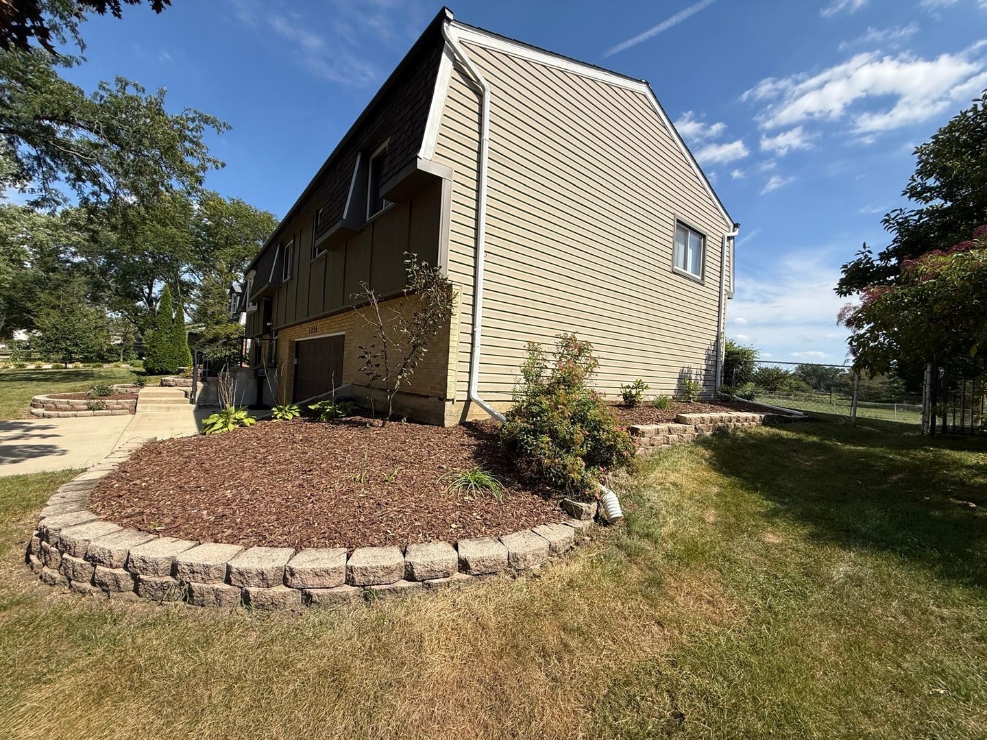 1230 Durham Drive Property Photo 2