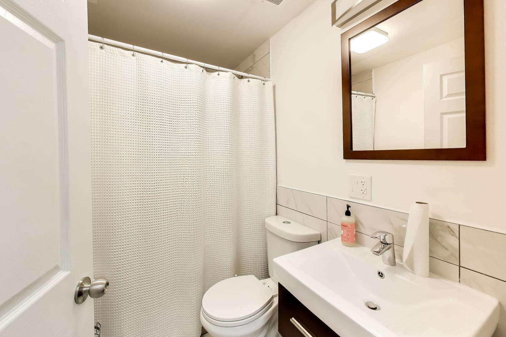 2323 W Taylor Street Property Photo 11