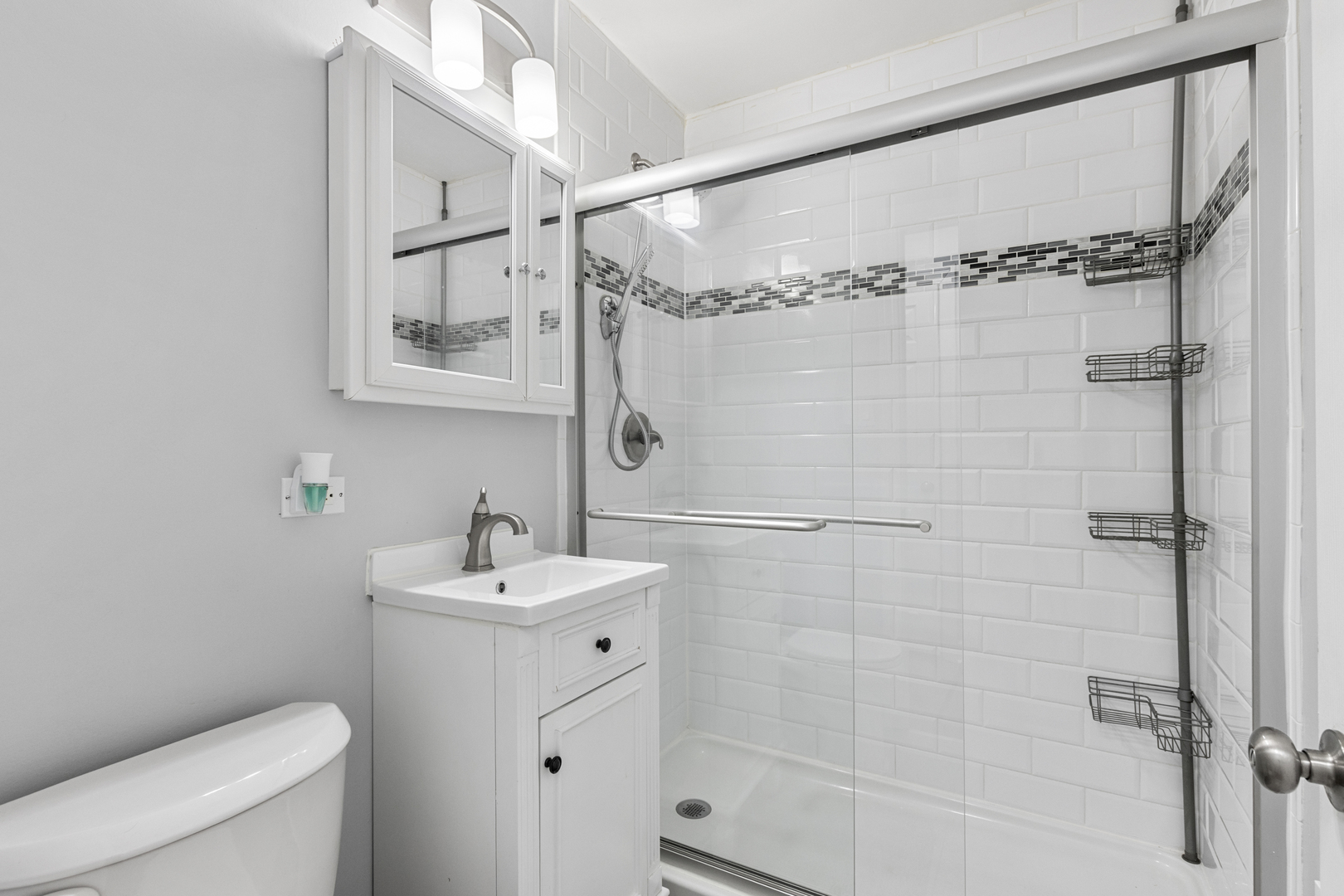 431 W Elm Street Property Photo 18