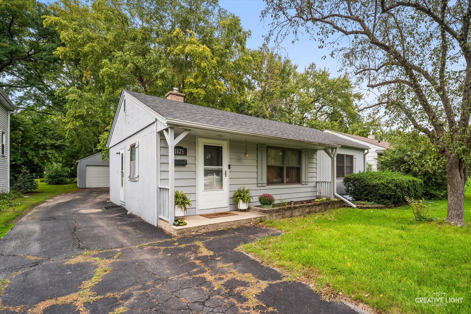 1125 Ash Street Property Photo 1