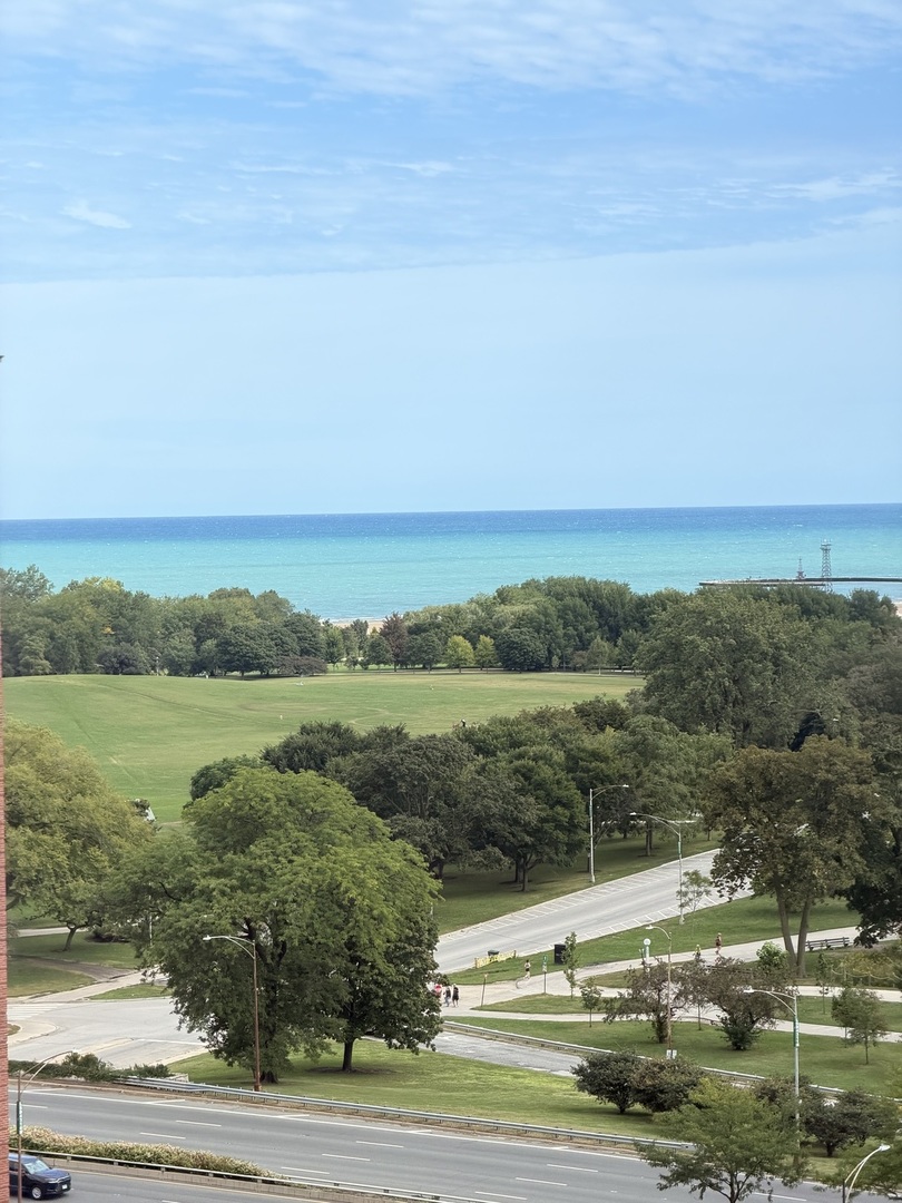 4250 N Marine Drive 1432 Property Photo 15