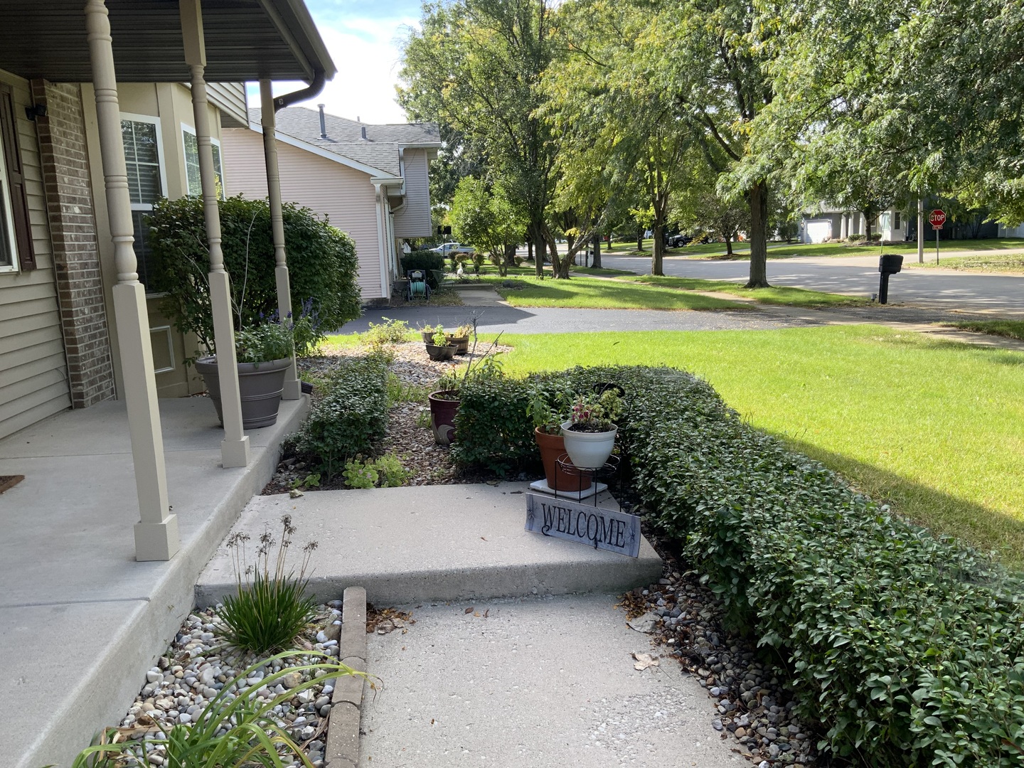 908 Addleman Street Property Photo 2