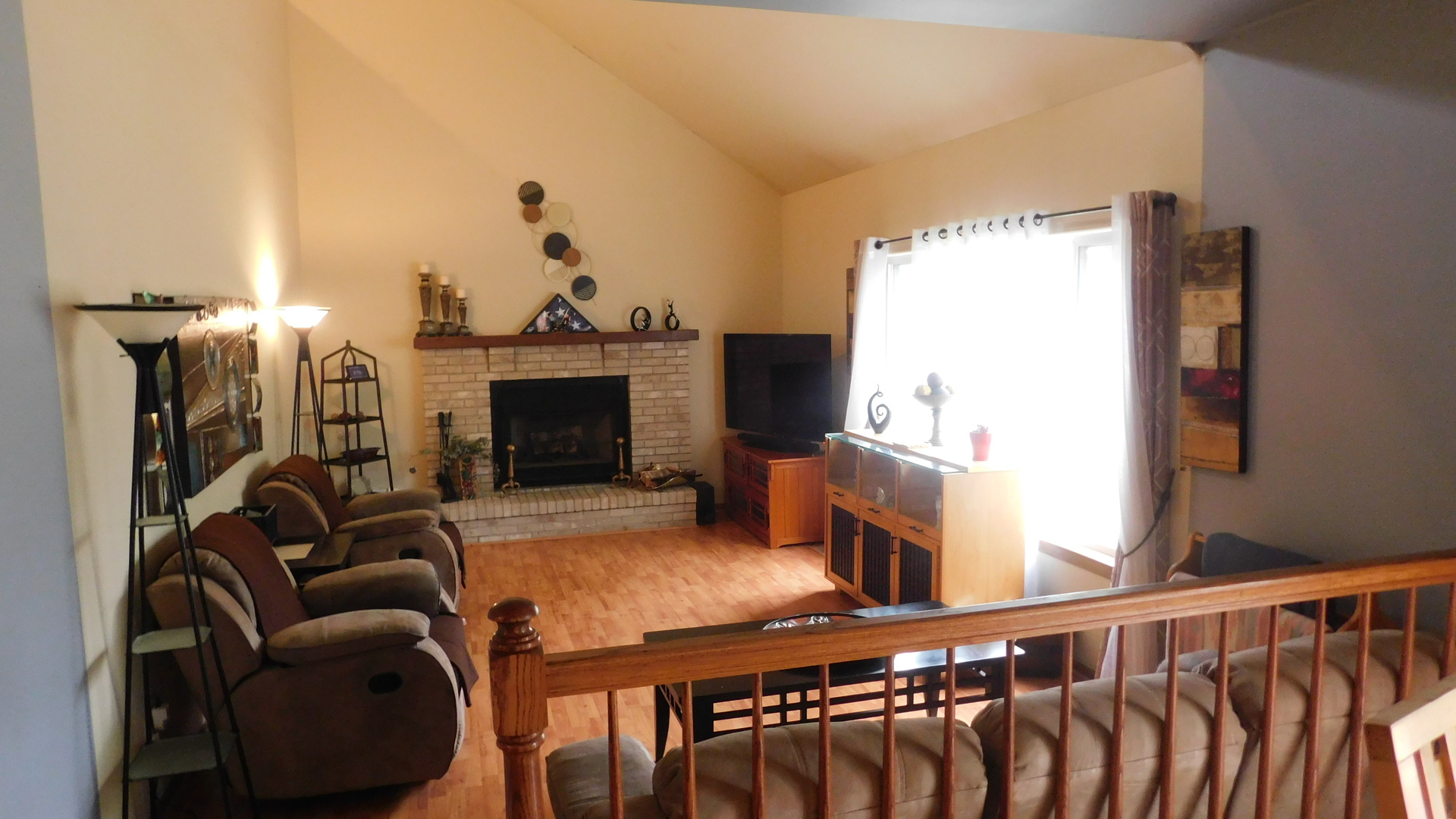 908 Addleman Street Property Photo 12