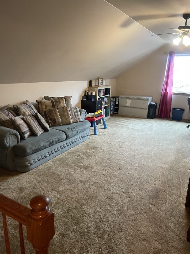 908 Addleman Street Property Photo 16