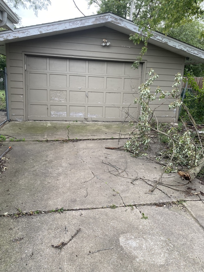 227 Early Street Property Photo 6