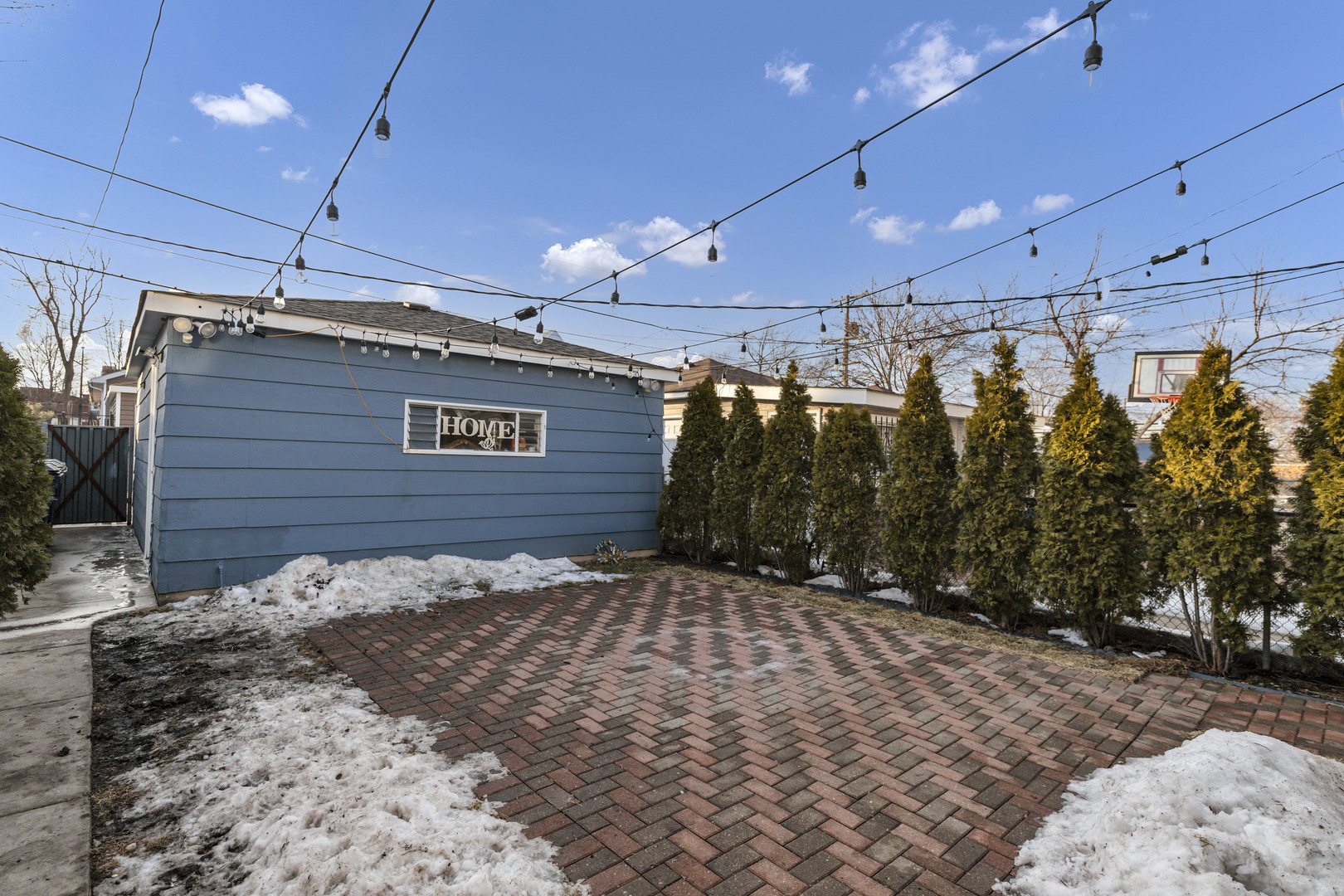 1442 S 50th Court Property Photo 3