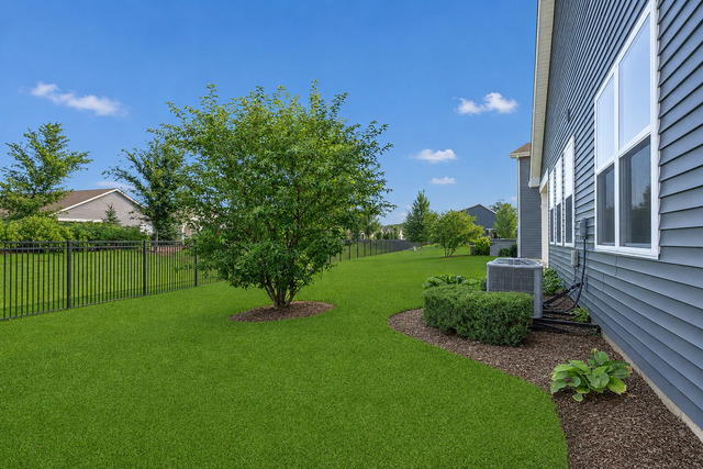 2371 Cannon Drive Property Photo 4