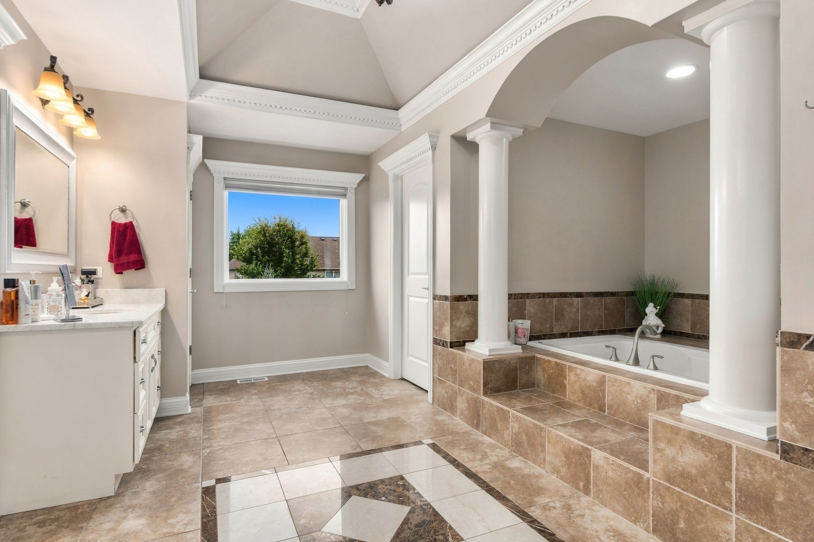 12914 Ridge Wood Lane Property Photo 29