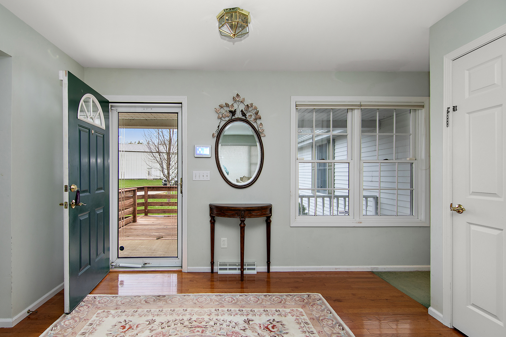 2078 N 1100 Road Property Photo 2