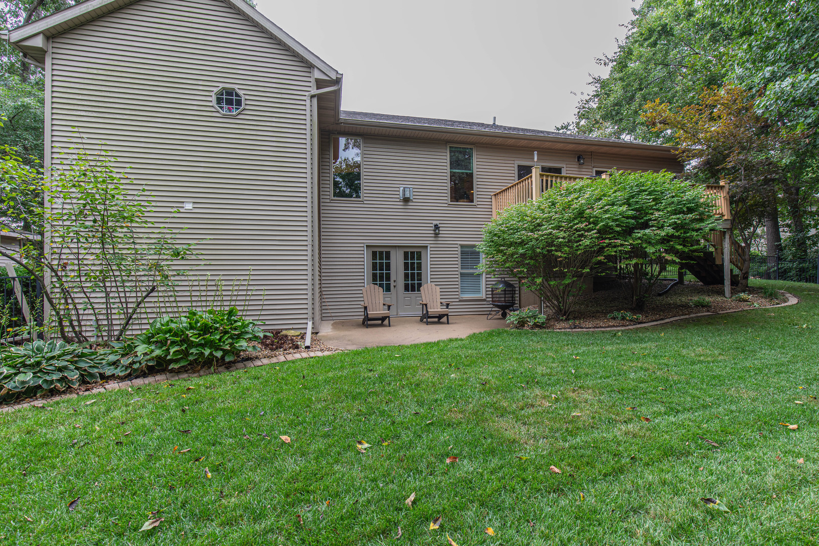2339 Amelia Drive Property Photo 5