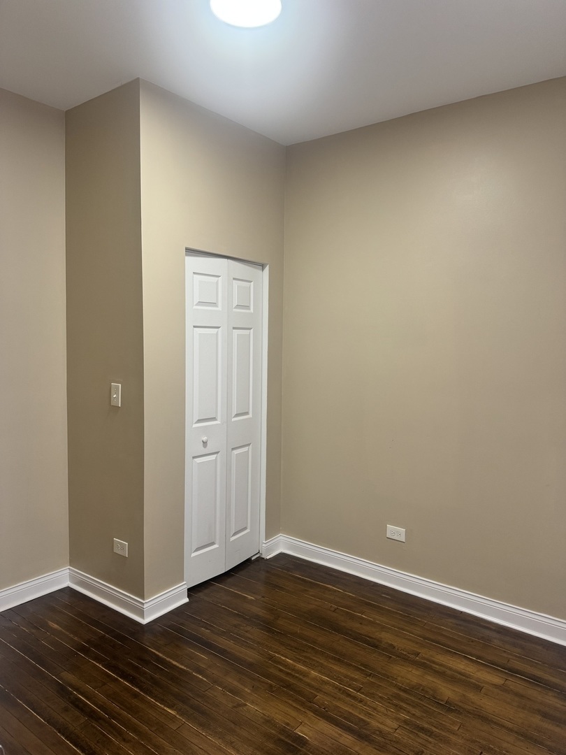 146 E 24th Street Property Photo 12