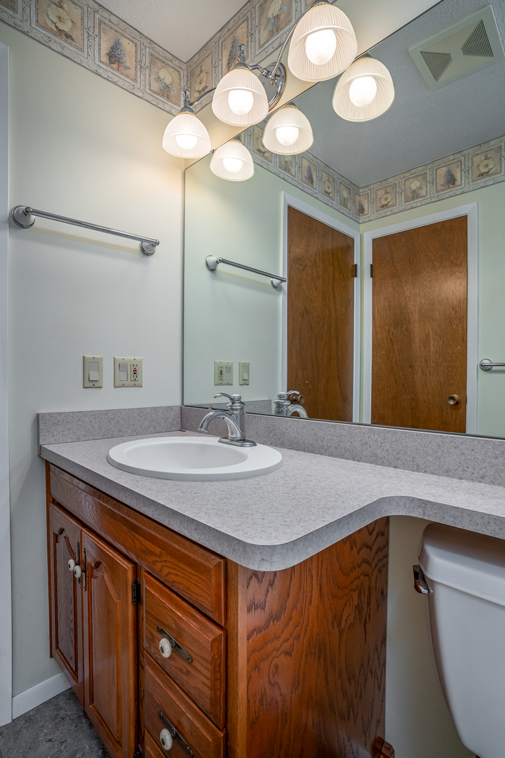 1017 Mount Vernon Drive Property Photo 10