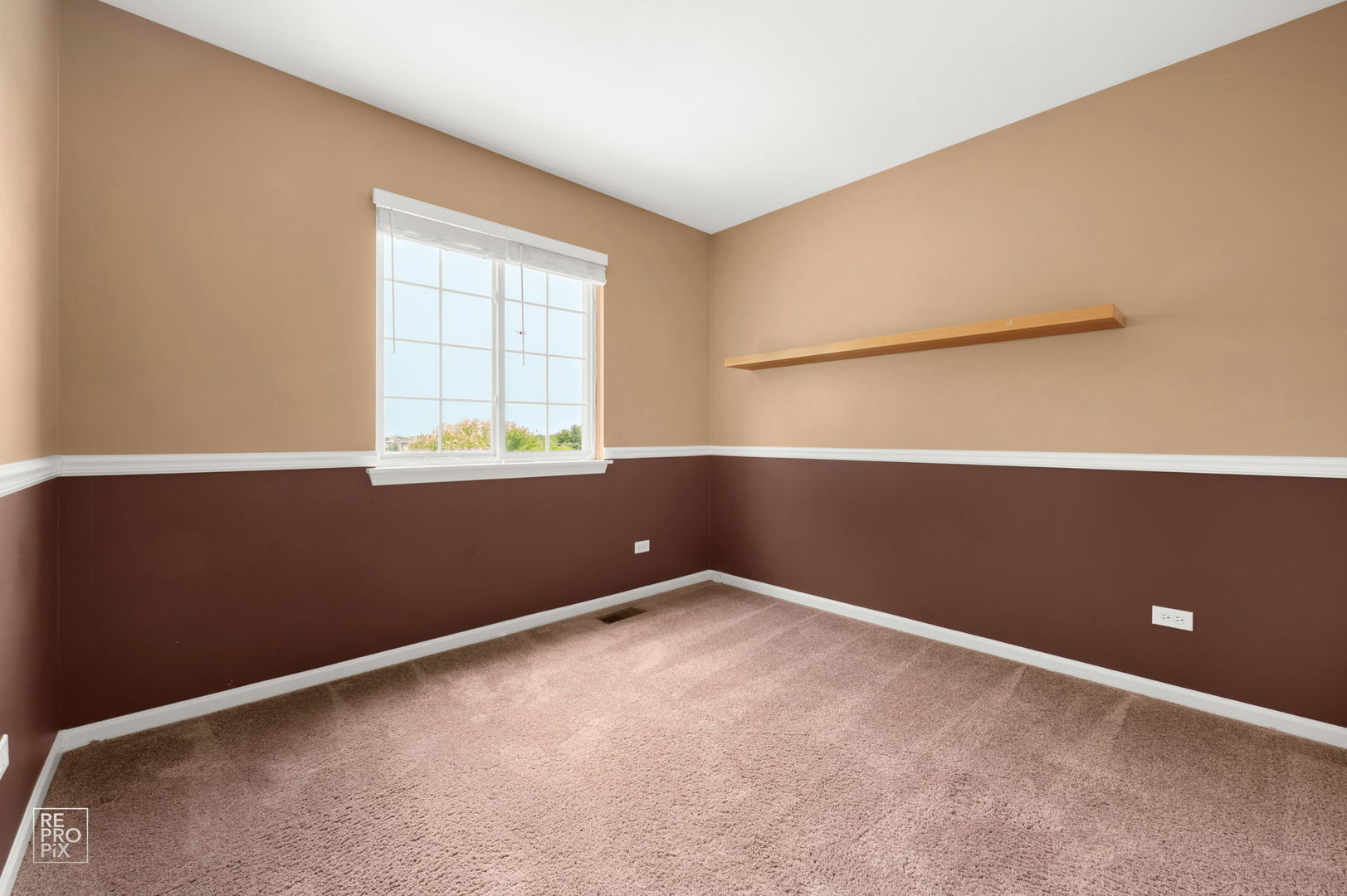 2041 Clarewood Lane 2041 Property Photo 10