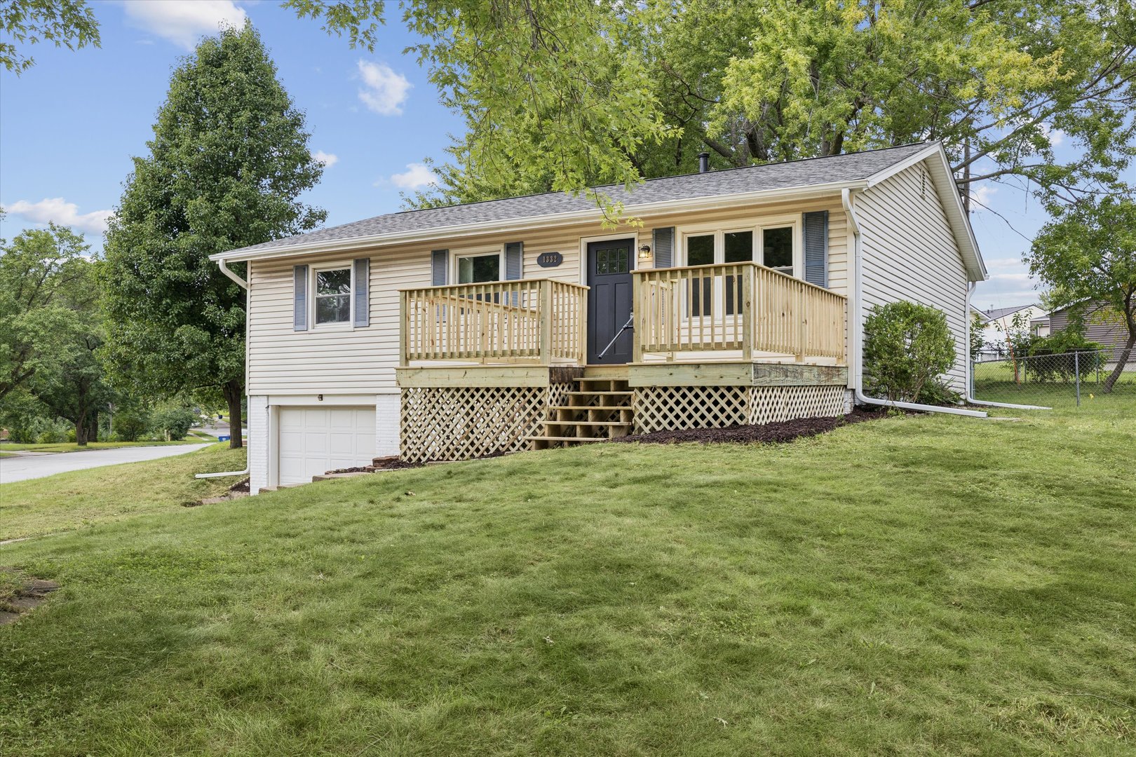 1332 Golden Valley Drive Property Photo 2