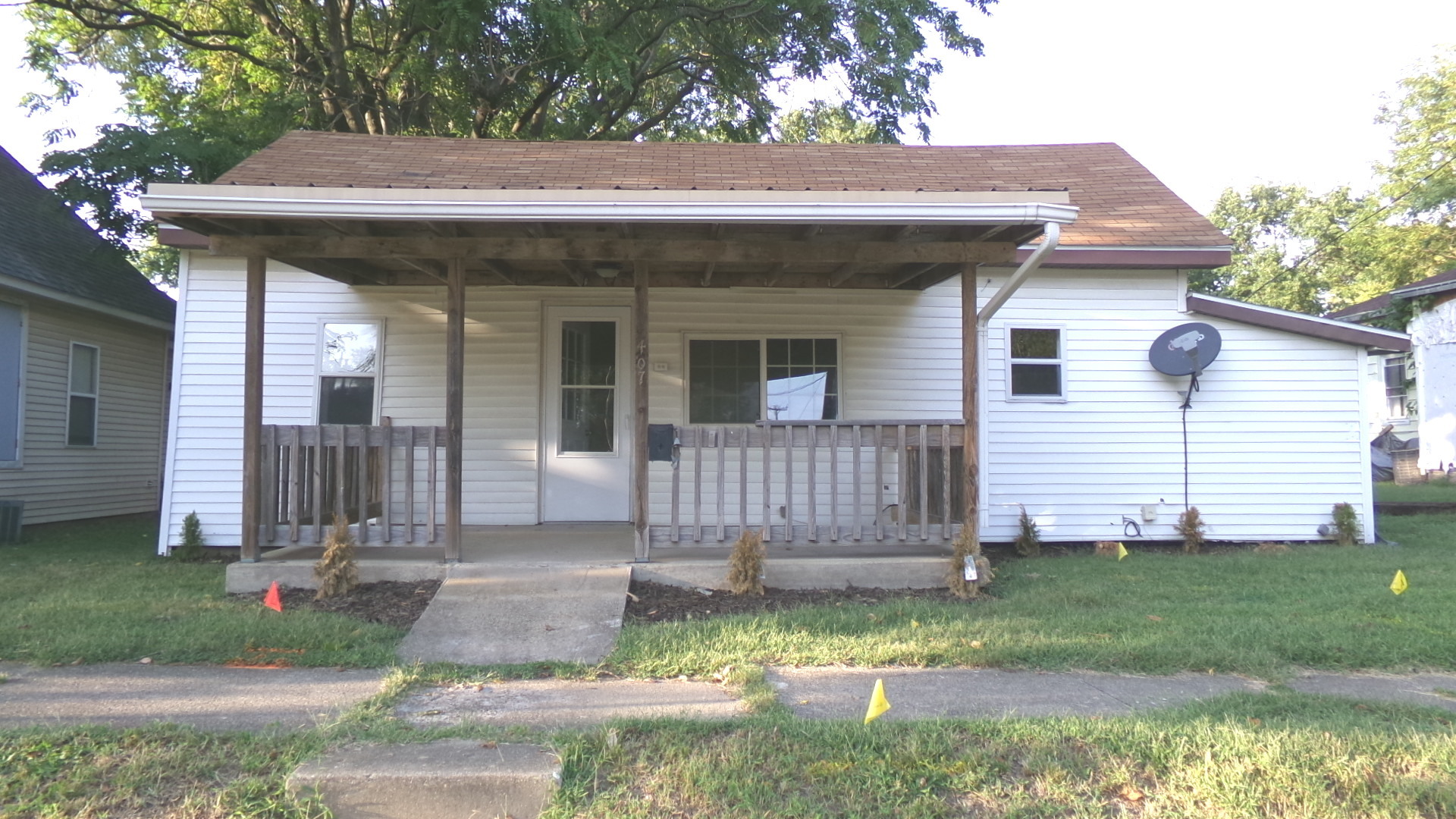 407 E Woodlawn Street Property Photo 1