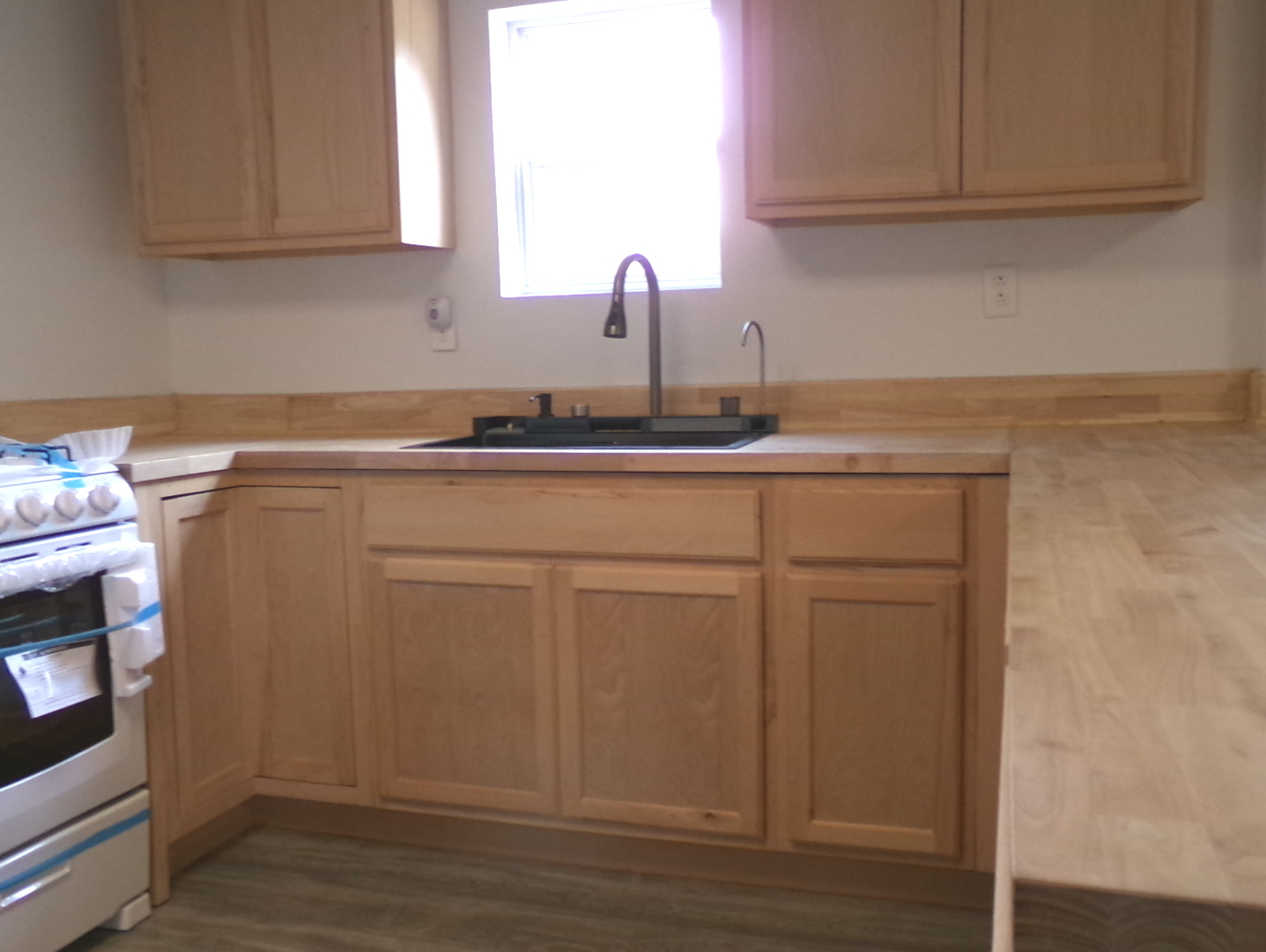 407 E Woodlawn Street Property Photo 13