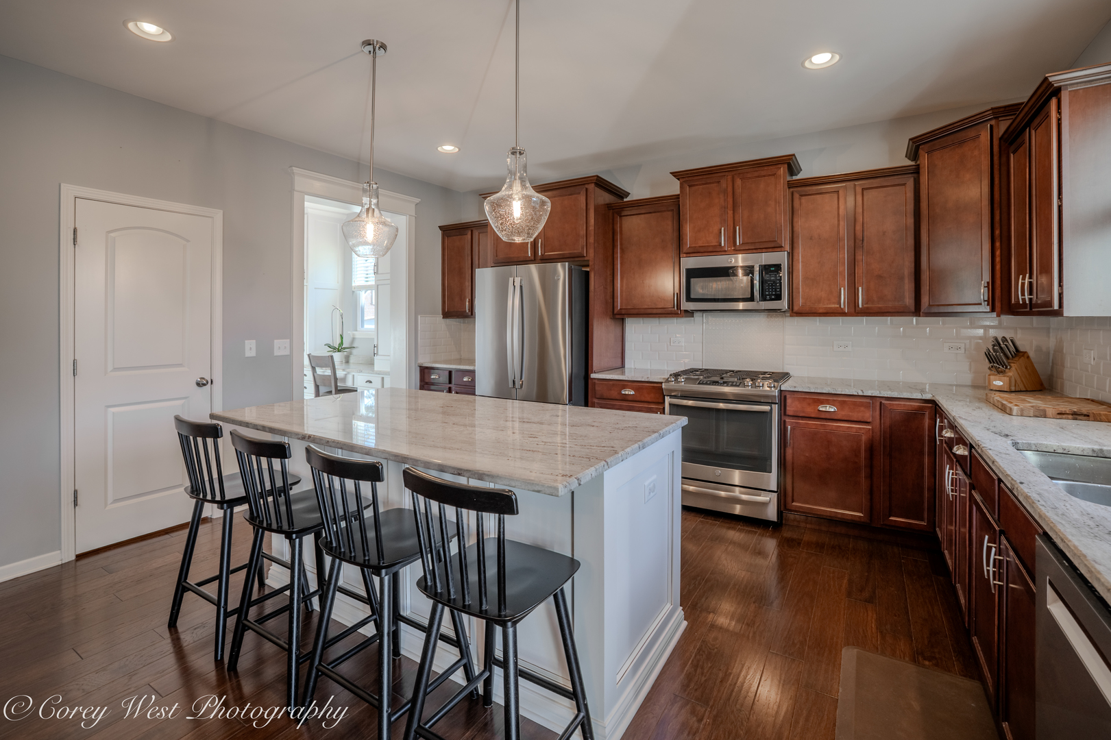 1305 Lance Avenue Property Photo 9