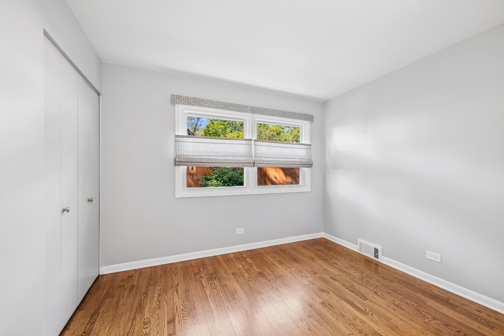 1627 E Jonquil Terrace Property Photo 15