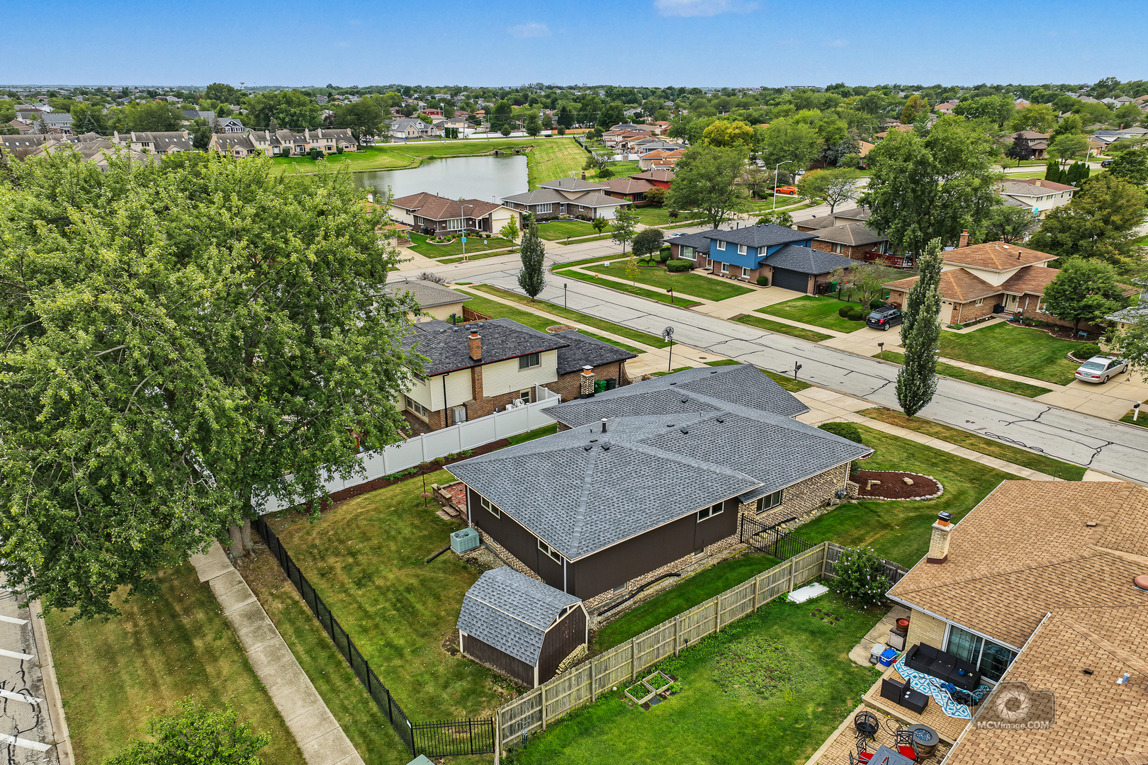 17325 Locust Avenue Property Photo 30