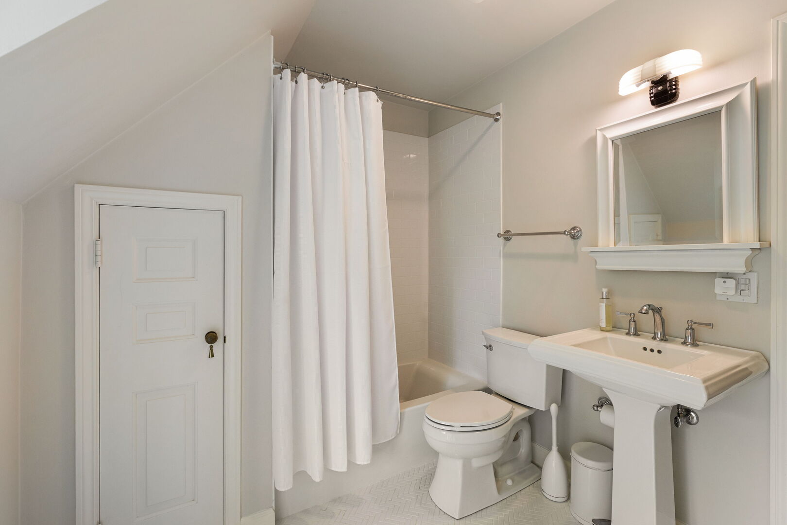 1070 Meadow Lane Property Photo 36