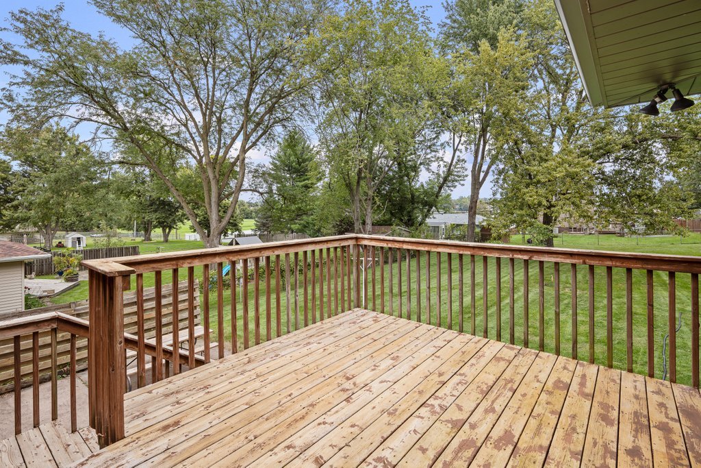 2833 Kelling Street Property Photo 23