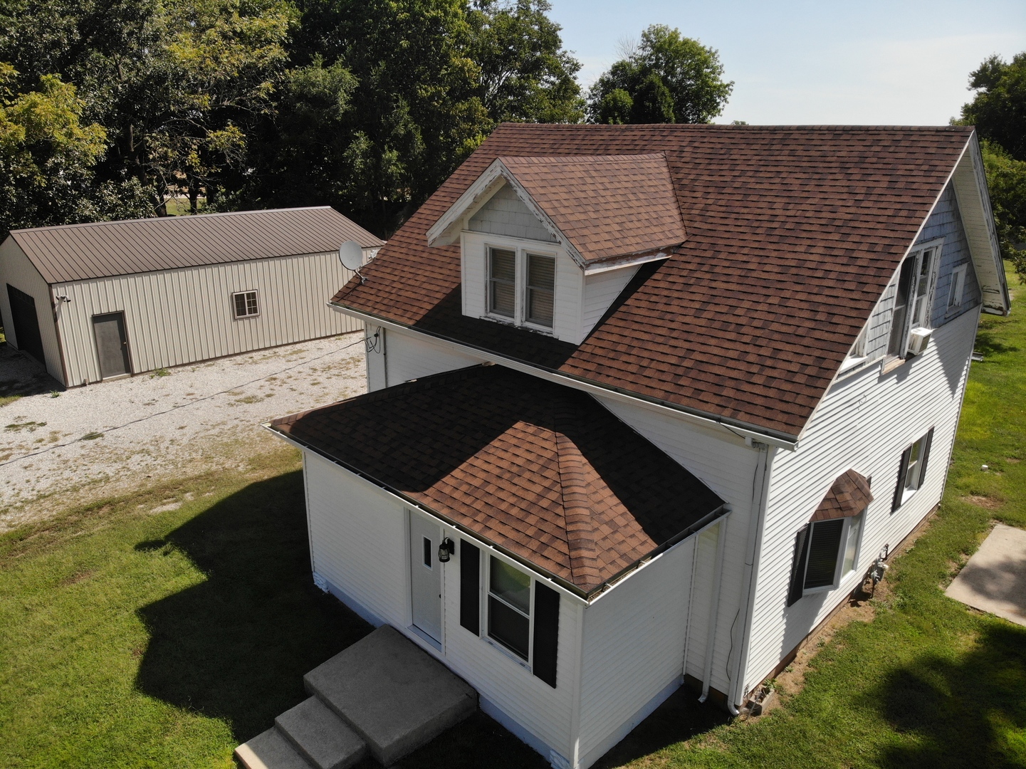 104 N Poplar Street Property Photo 1