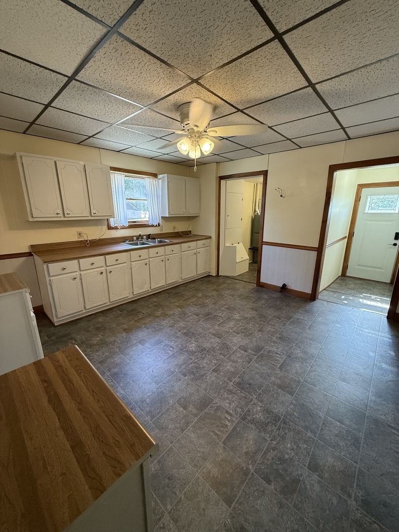 104 N Poplar Street Property Photo 25