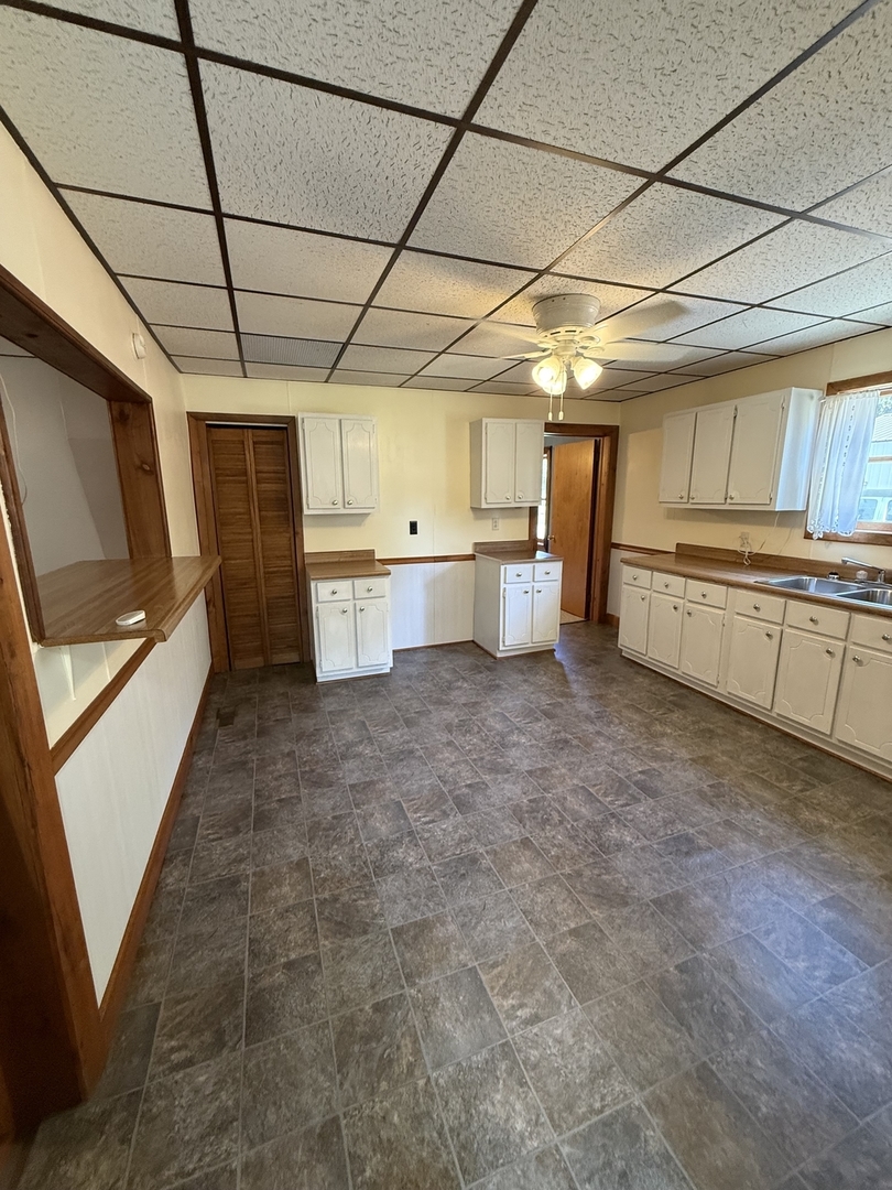 104 N Poplar Street Property Photo 26