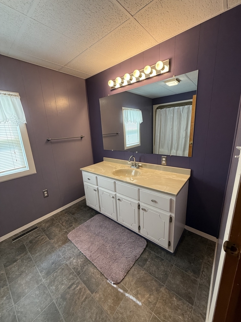 104 N Poplar Street Property Photo 52