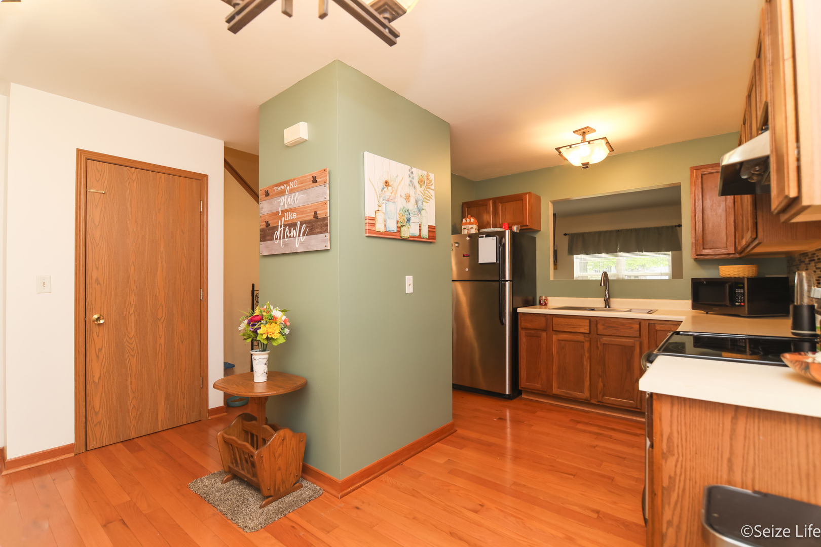 421 Johnson Street 421 Property Photo 7