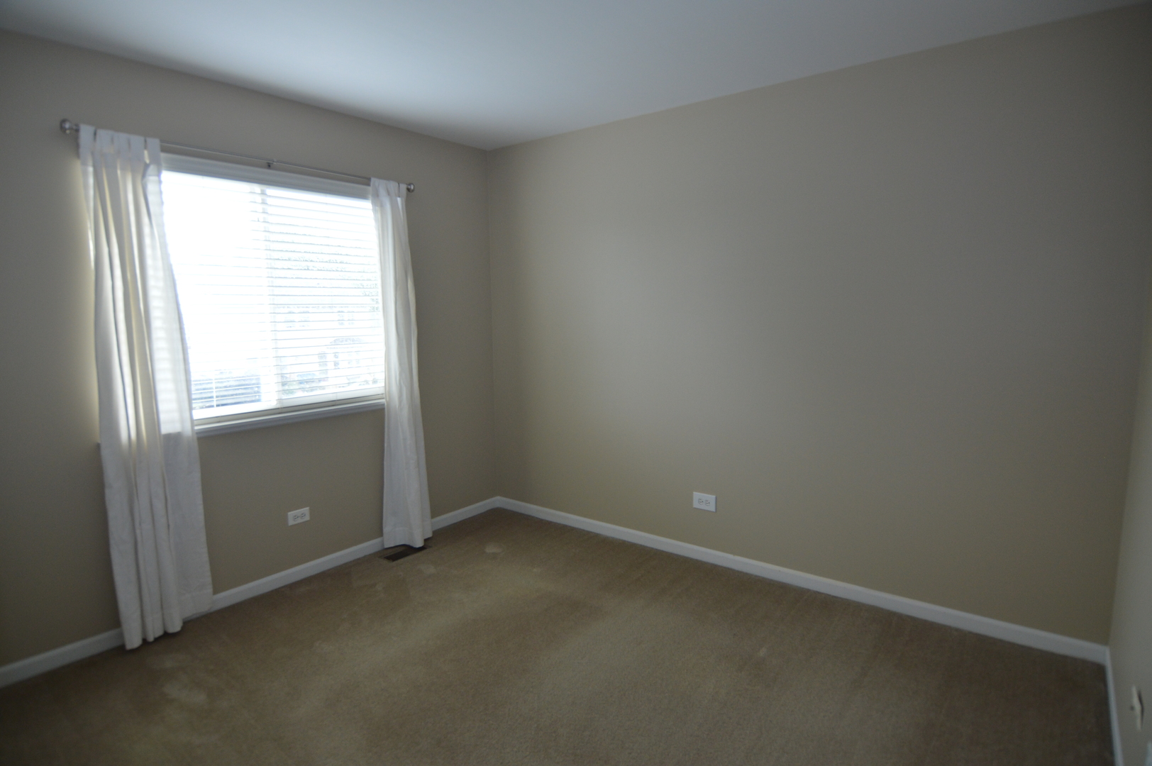3613 Dorchester Place Property Photo 15