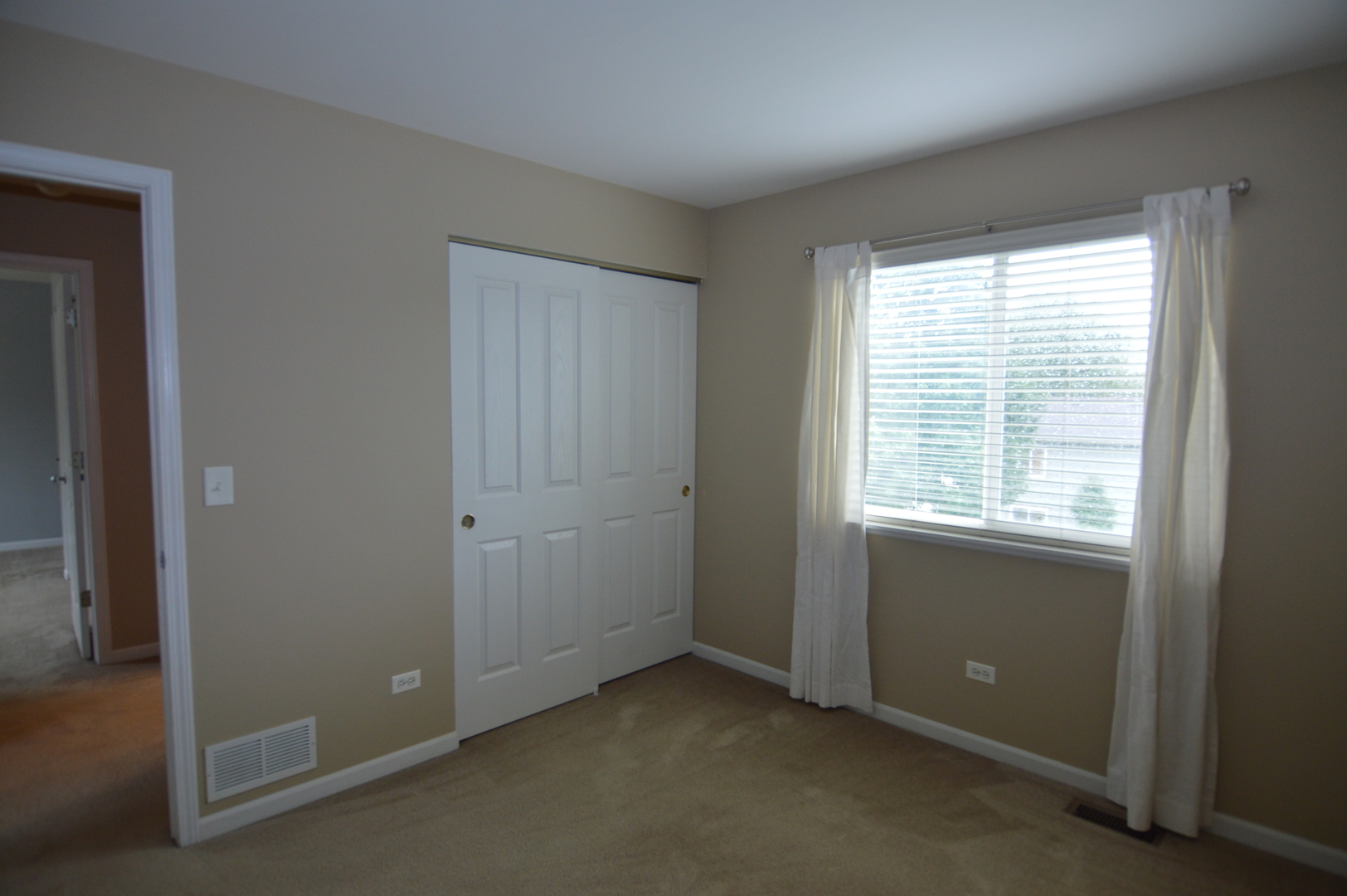 3613 Dorchester Place Property Photo 16