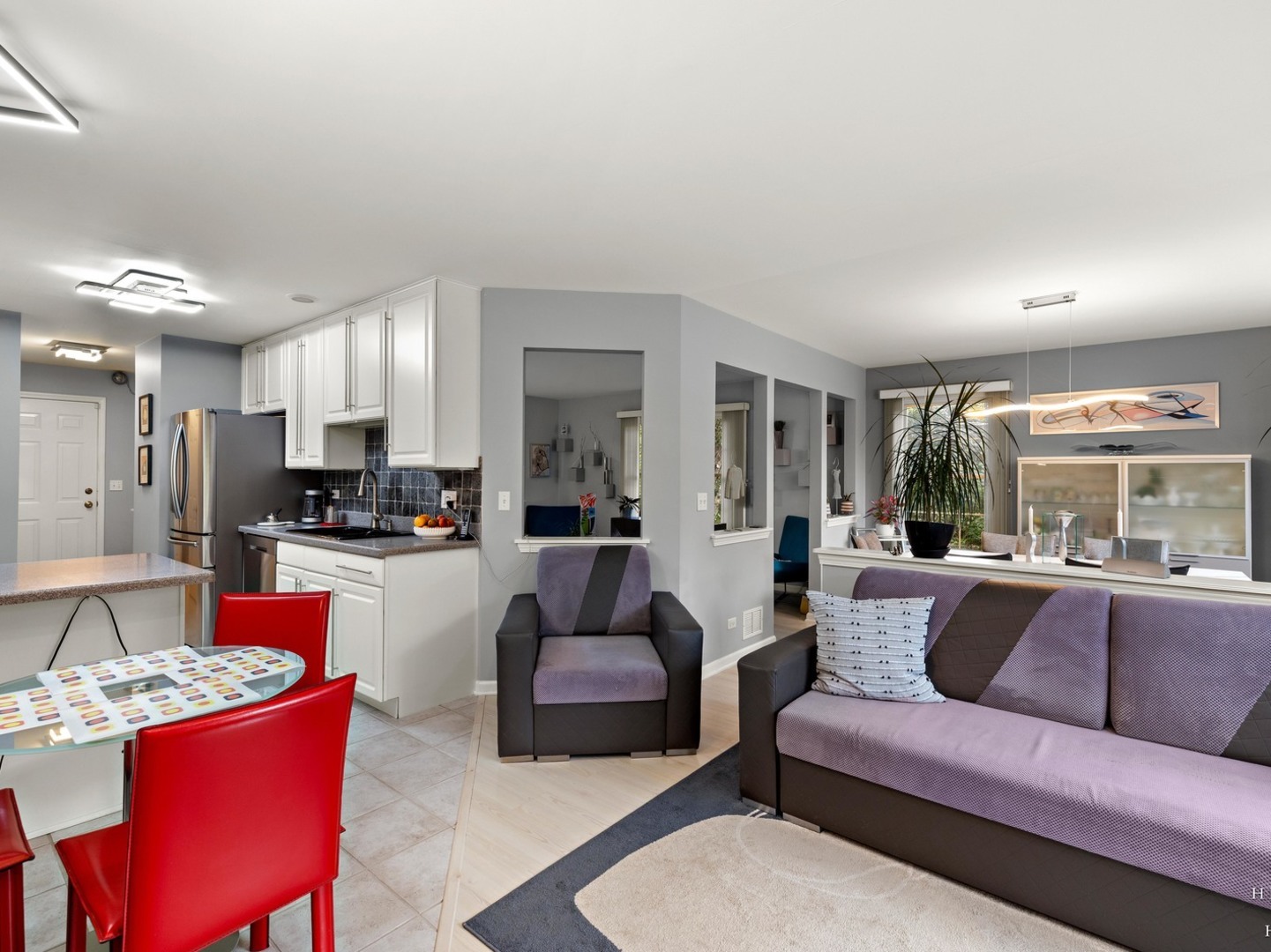 1024 N Earls Court Property Photo 13