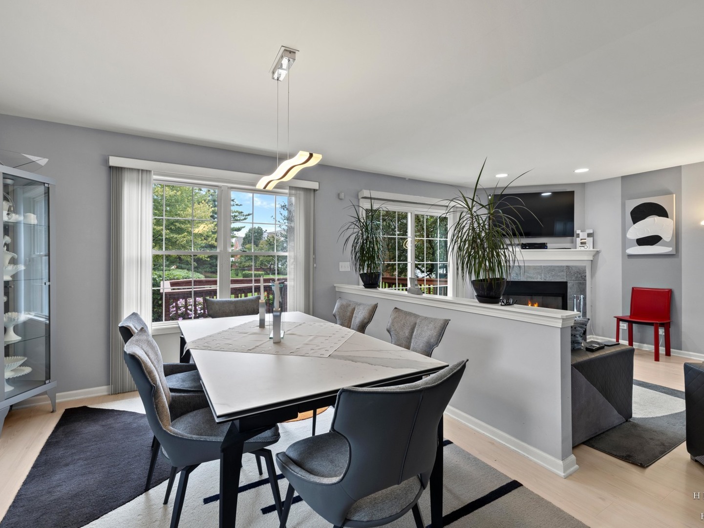 1024 N Earls Court Property Photo 17