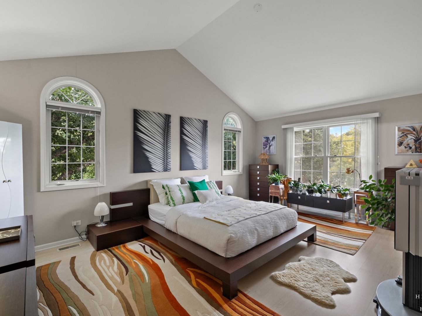 1024 N Earls Court Property Photo 19