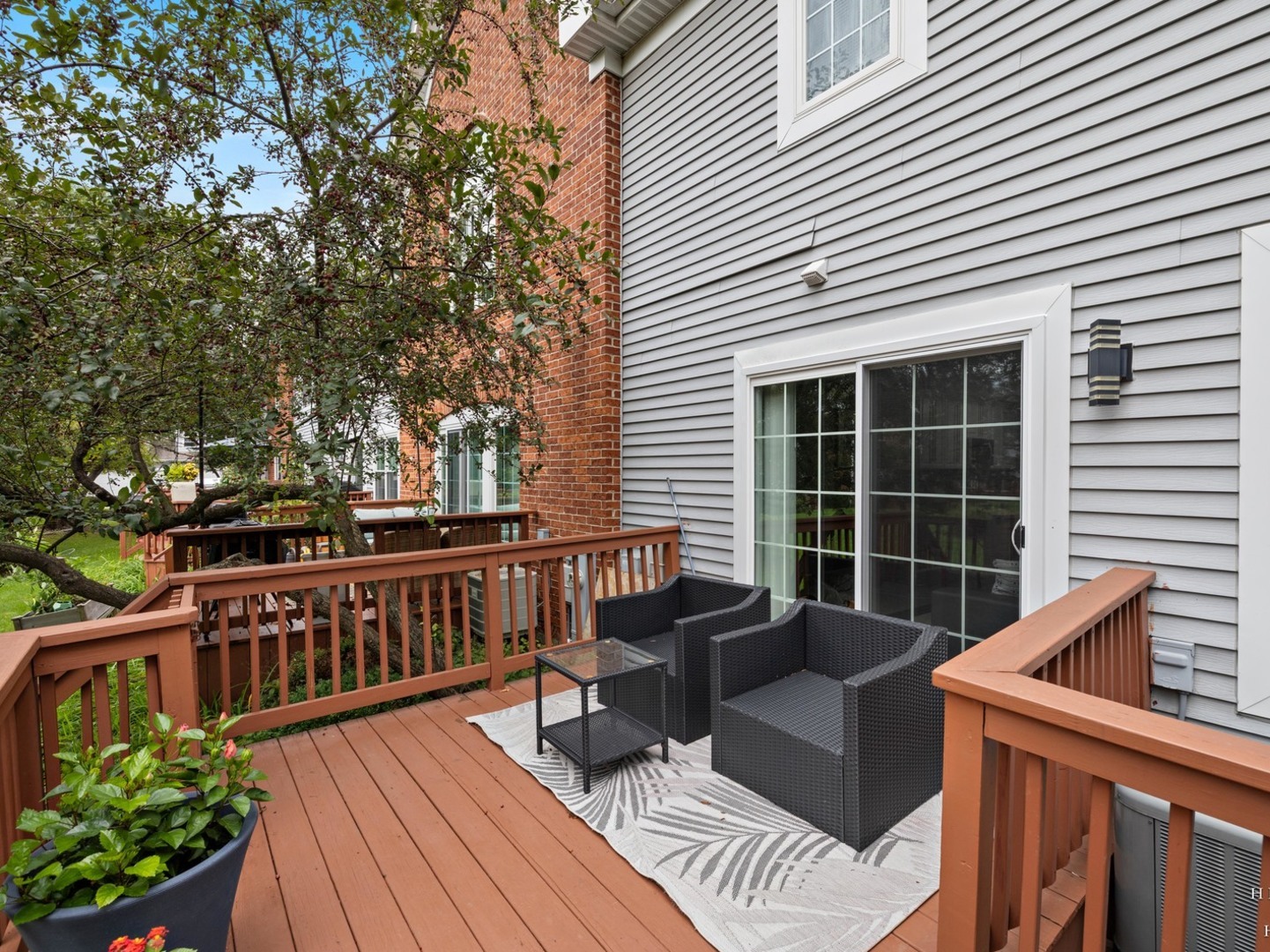 1024 N Earls Court Property Photo 37