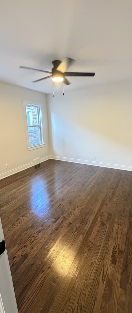9018 S Ridgeland Avenue Property Photo 5