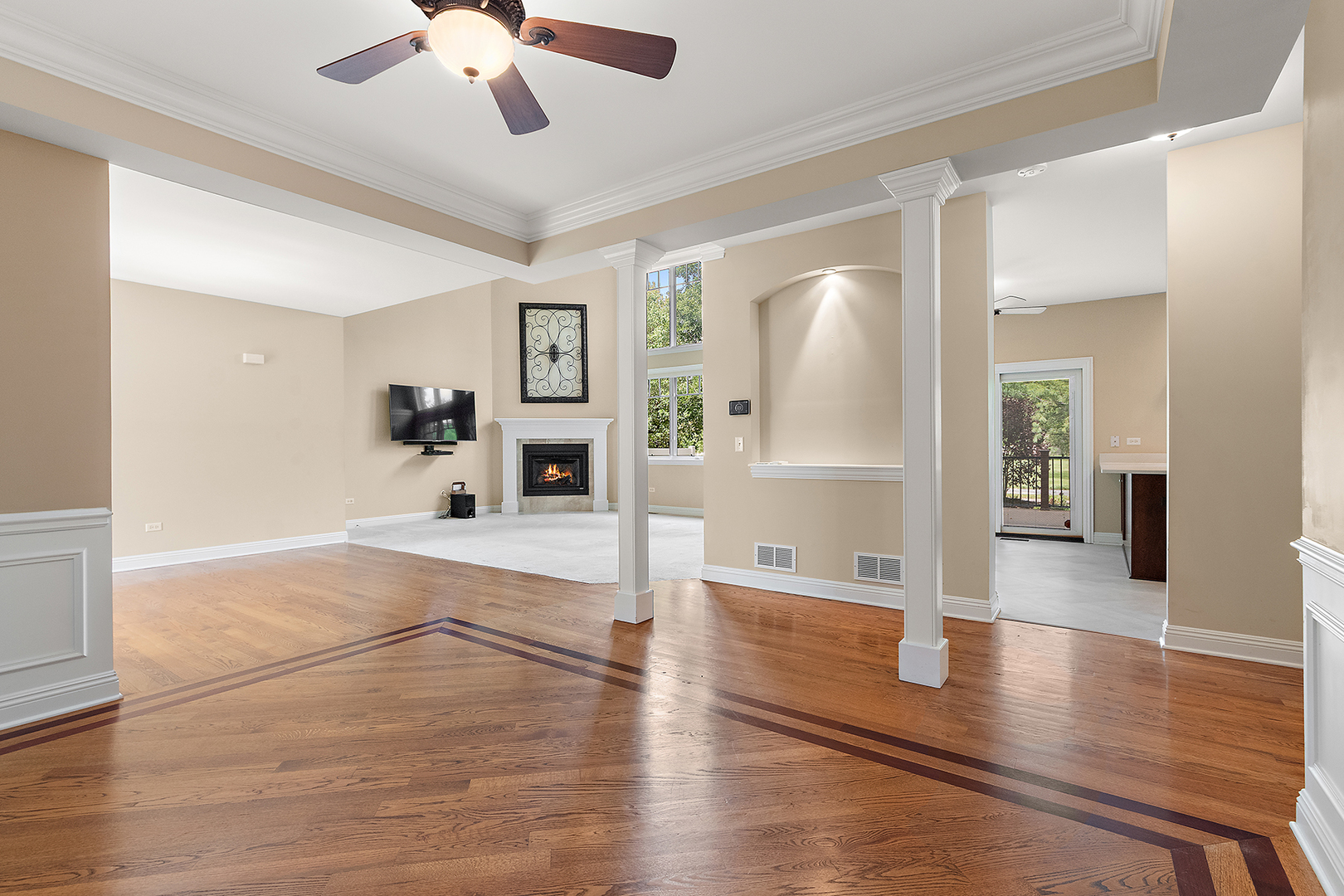 9362 Arrowhead Circle Property Photo 12