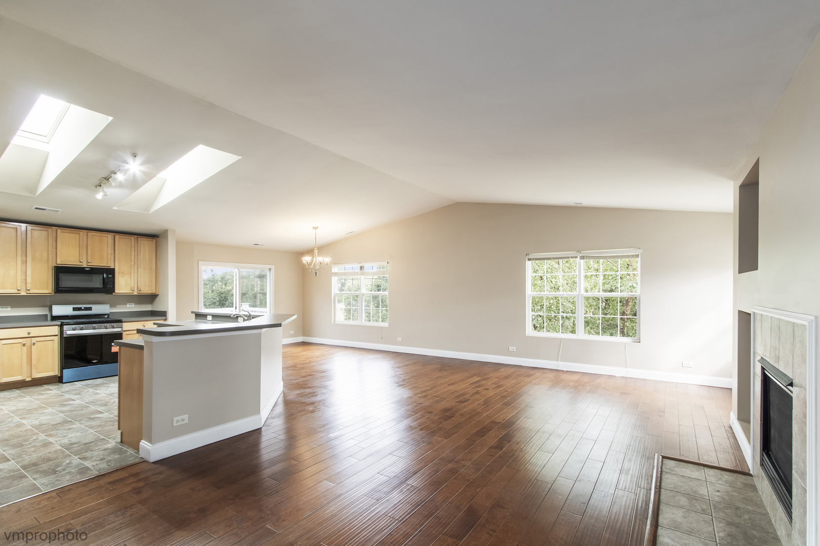1582 Matthew Drive 1582 Property Photo 6