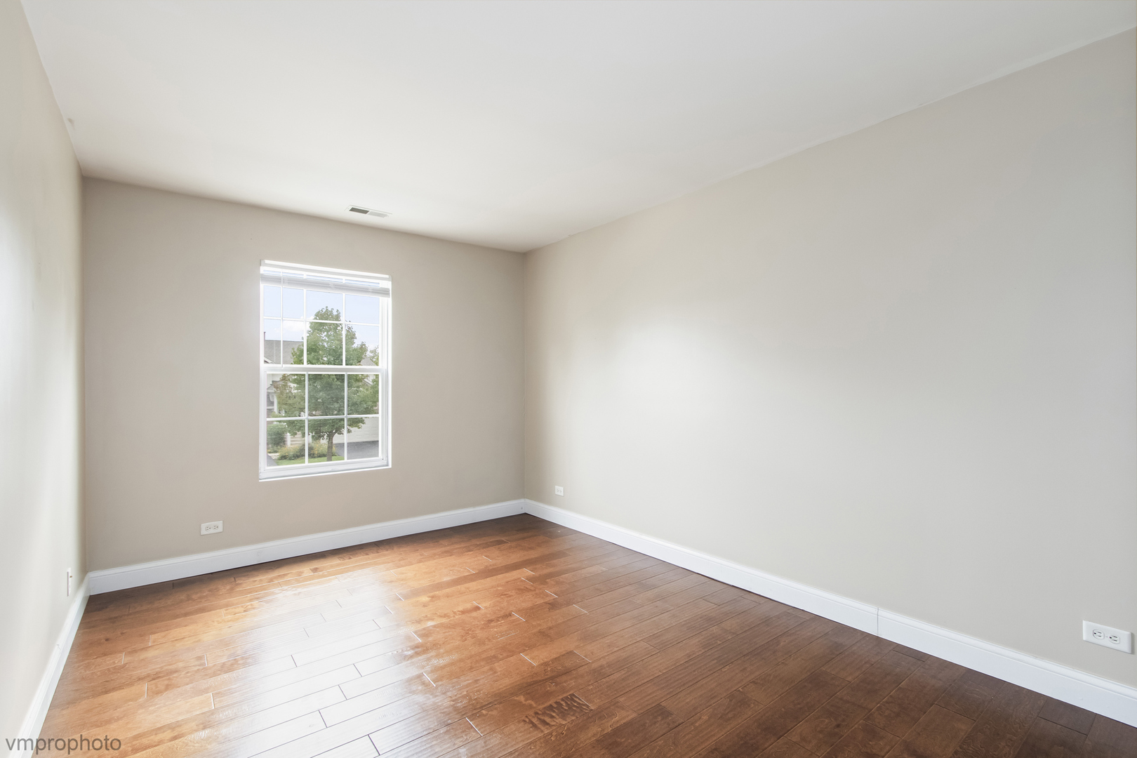 1582 Matthew Drive 1582 Property Photo 17