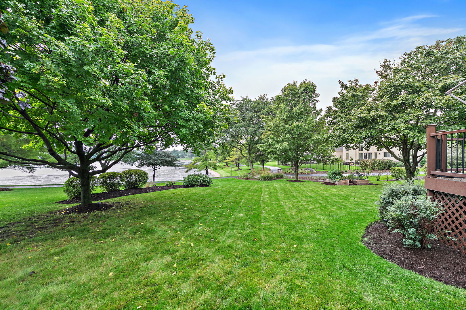11 Lakeridge Court Property Photo 38