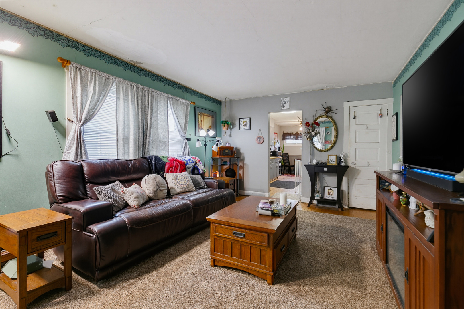 321 S Thornwood Avenue Property Photo 14