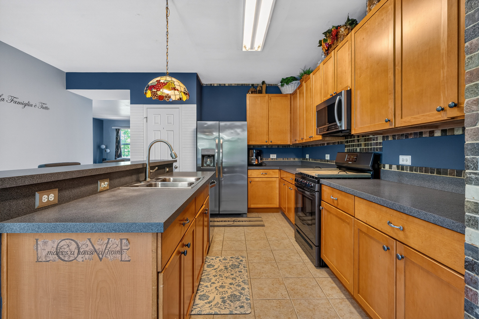 24218 Apple Creek Lane Property Photo 9