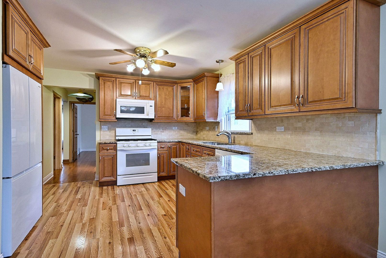 4704 N Newland Avenue Property Photo 10