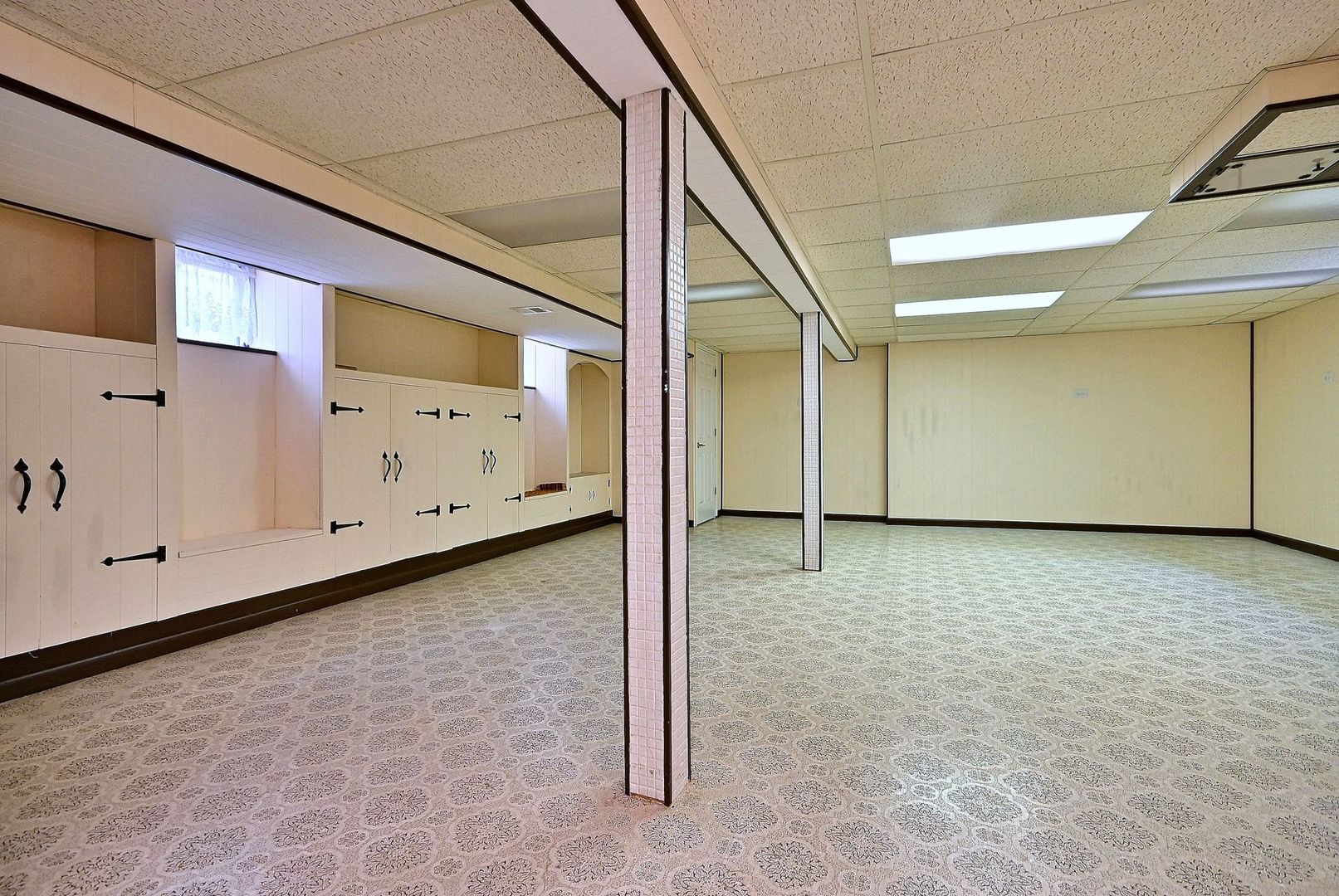 4704 N Newland Avenue Property Photo 24