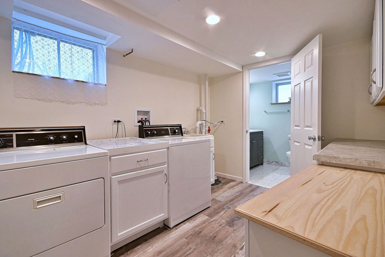 4704 N Newland Avenue Property Photo 28