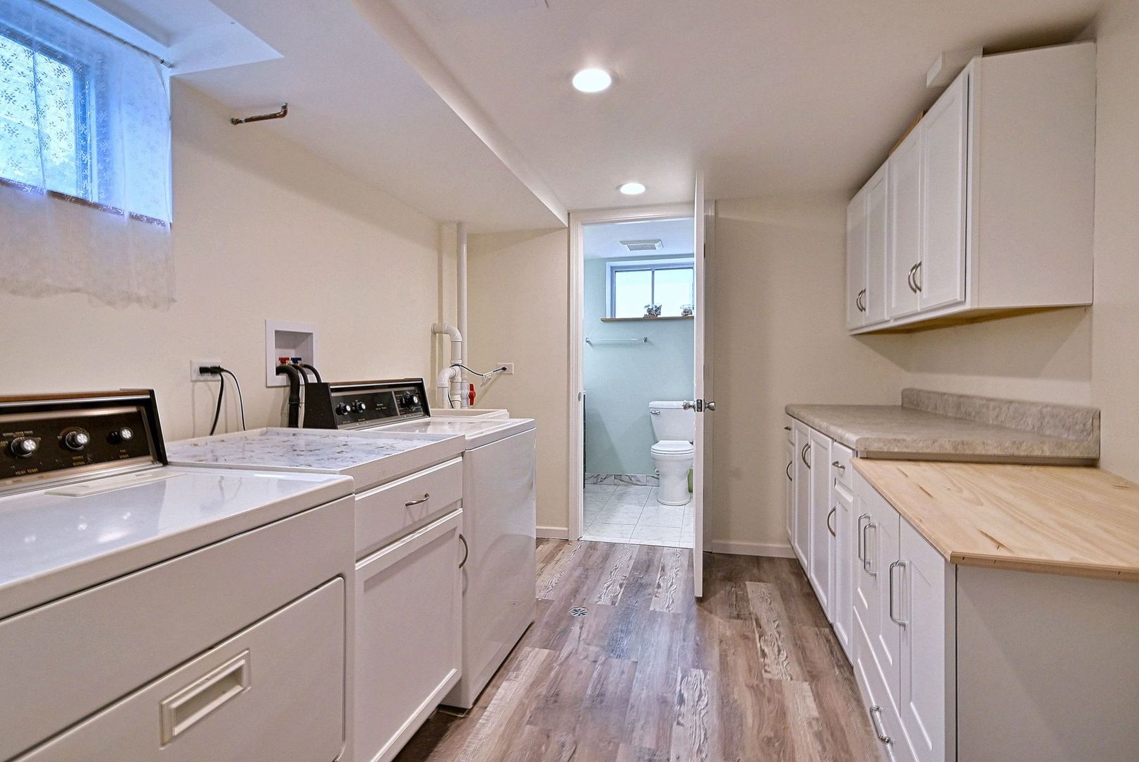 4704 N Newland Avenue Property Photo 29