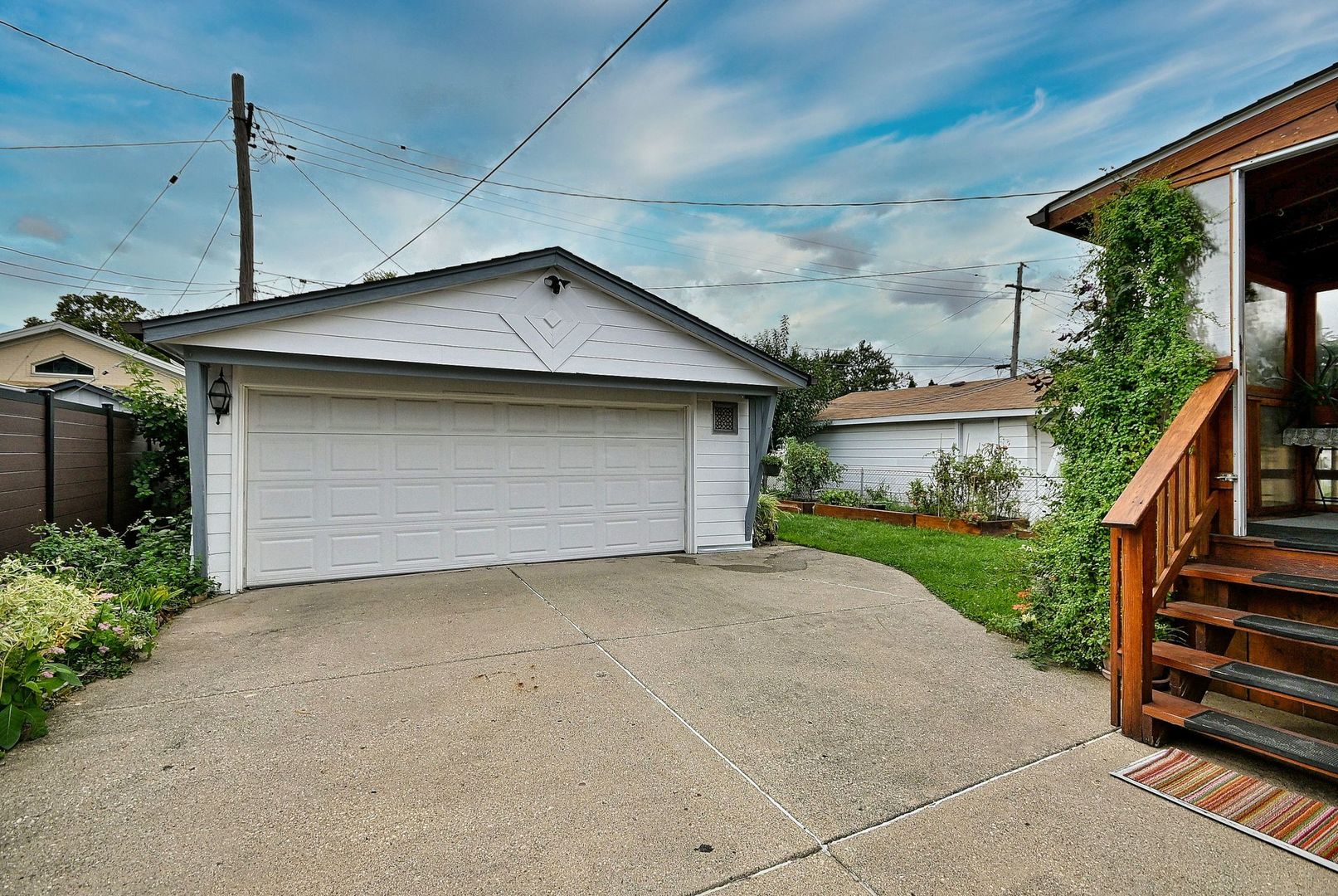 4704 N Newland Avenue Property Photo 36