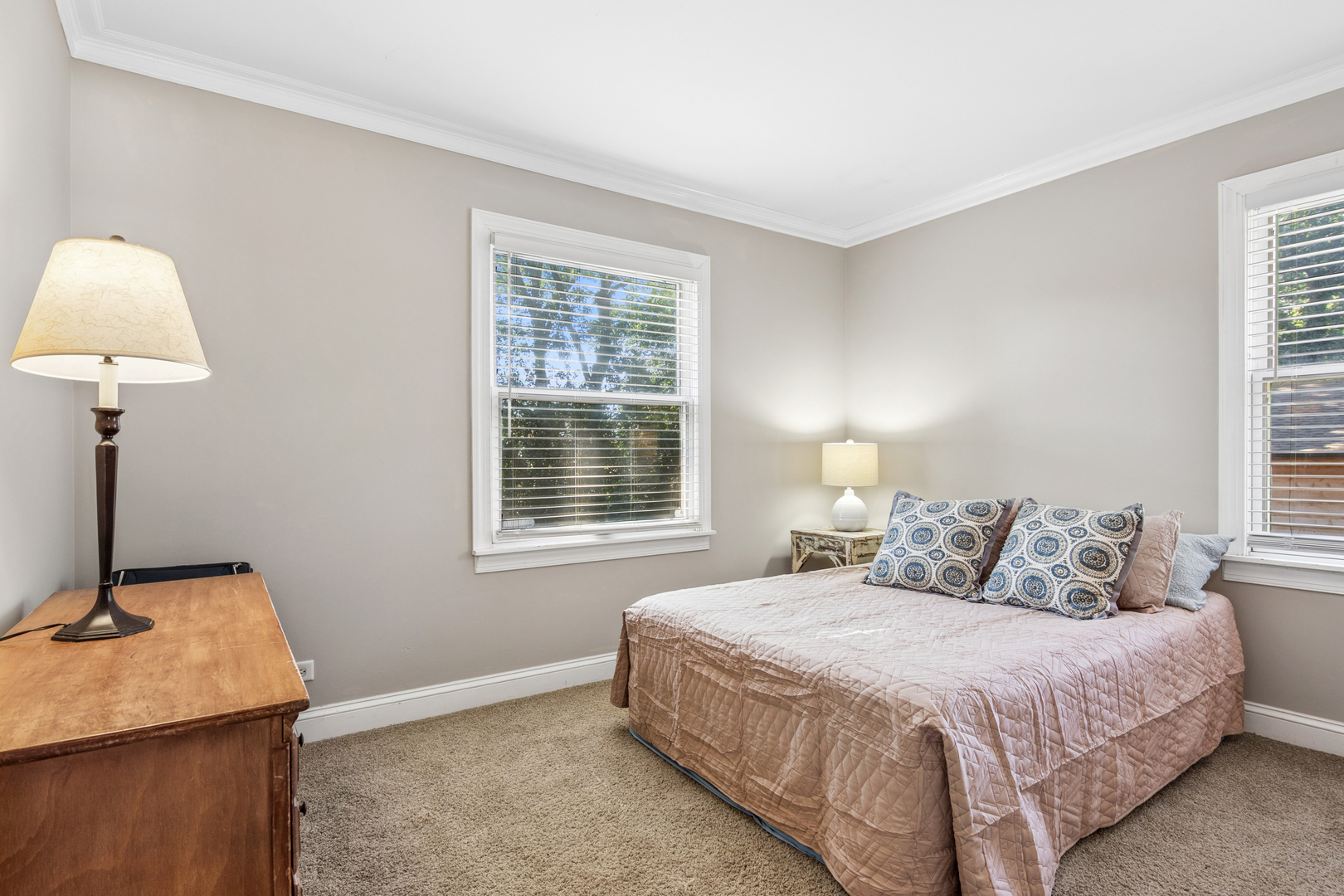 6809 Hillcrest Drive Property Photo 14