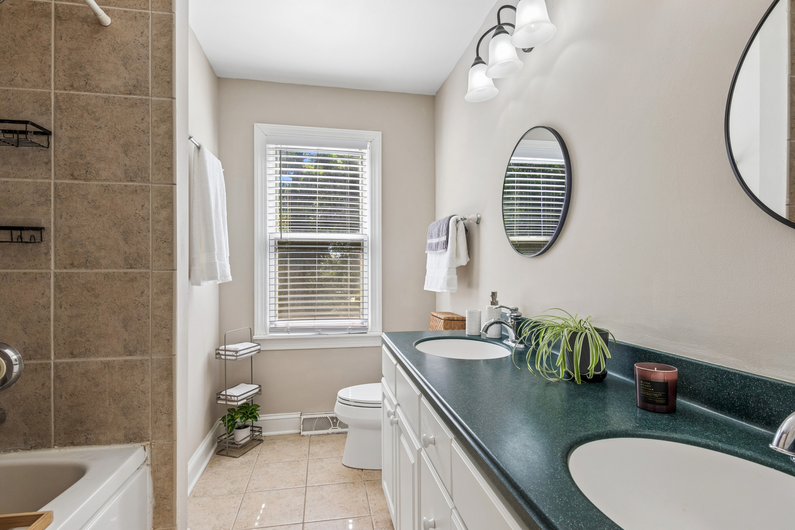 6809 Hillcrest Drive Property Photo 15